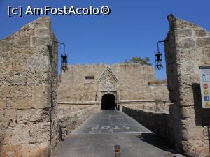 [P06] Rhodes - orașul vechi. La porțile orașului.  » foto by iulianic
 - 
<span class="allrVoted glyphicon glyphicon-heart hidden" id="av1016246"></span>
<a class="m-l-10 hidden" id="sv1016246" onclick="voting_Foto_DelVot(,1016246,3837)" role="button">șterge vot <span class="glyphicon glyphicon-remove"></span></a>
<a id="v91016246" class=" c-red"  onclick="voting_Foto_SetVot(1016246)" role="button"><span class="glyphicon glyphicon-heart-empty"></span> <b>LIKE</b> = Votează poza</a> <img class="hidden"  id="f1016246W9" src="/imagini/loader.gif" border="0" /><span class="AjErrMes hidden" id="e1016246ErM"></span>