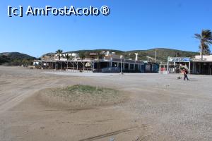 [P50] Insula Rodos, Prasonisi, Clădirile  acum pustii și Plaja » foto by mprofeanu
 - 
<span class="allrVoted glyphicon glyphicon-heart hidden" id="av1423237"></span>
<a class="m-l-10 hidden" id="sv1423237" onclick="voting_Foto_DelVot(,1423237,3837)" role="button">șterge vot <span class="glyphicon glyphicon-remove"></span></a>
<a id="v91423237" class=" c-red"  onclick="voting_Foto_SetVot(1423237)" role="button"><span class="glyphicon glyphicon-heart-empty"></span> <b>LIKE</b> = Votează poza</a> <img class="hidden"  id="f1423237W9" src="/imagini/loader.gif" border="0" /><span class="AjErrMes hidden" id="e1423237ErM"></span>