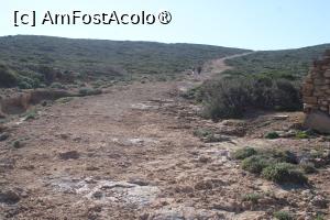 [P53] Insula Rodos, Capul Prasonisi, poteca urcă... » foto by mprofeanu
 - 
<span class="allrVoted glyphicon glyphicon-heart hidden" id="av1423240"></span>
<a class="m-l-10 hidden" id="sv1423240" onclick="voting_Foto_DelVot(,1423240,3837)" role="button">șterge vot <span class="glyphicon glyphicon-remove"></span></a>
<a id="v91423240" class=" c-red"  onclick="voting_Foto_SetVot(1423240)" role="button"><span class="glyphicon glyphicon-heart-empty"></span> <b>LIKE</b> = Votează poza</a> <img class="hidden"  id="f1423240W9" src="/imagini/loader.gif" border="0" /><span class="AjErrMes hidden" id="e1423240ErM"></span>