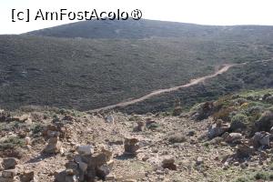 [P59] Insula Rodos, Capul Prasonisi, drumul merge mai departe spre far, se vede în stânga Vechiul Turn... » foto by mprofeanu
 - 
<span class="allrVoted glyphicon glyphicon-heart hidden" id="av1423246"></span>
<a class="m-l-10 hidden" id="sv1423246" onclick="voting_Foto_DelVot(,1423246,3837)" role="button">șterge vot <span class="glyphicon glyphicon-remove"></span></a>
<a id="v91423246" class=" c-red"  onclick="voting_Foto_SetVot(1423246)" role="button"><span class="glyphicon glyphicon-heart-empty"></span> <b>LIKE</b> = Votează poza</a> <img class="hidden"  id="f1423246W9" src="/imagini/loader.gif" border="0" /><span class="AjErrMes hidden" id="e1423246ErM"></span>