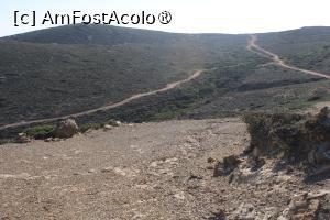 [P60] Insula Rodos, Capul Prasonisi, drumul merge mai departe spre far.. » foto by mprofeanu
 - 
<span class="allrVoted glyphicon glyphicon-heart hidden" id="av1423247"></span>
<a class="m-l-10 hidden" id="sv1423247" onclick="voting_Foto_DelVot(,1423247,3837)" role="button">șterge vot <span class="glyphicon glyphicon-remove"></span></a>
<a id="v91423247" class=" c-red"  onclick="voting_Foto_SetVot(1423247)" role="button"><span class="glyphicon glyphicon-heart-empty"></span> <b>LIKE</b> = Votează poza</a> <img class="hidden"  id="f1423247W9" src="/imagini/loader.gif" border="0" /><span class="AjErrMes hidden" id="e1423247ErM"></span>