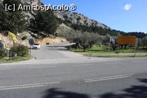 [P50] Insula Rodos, Drumul EO95  Rodou Lindou, Ramificația spre Biserica Kyra Tsambika, se vede marele indicator în dreapta... » foto by mprofeanu
 - 
<span class="allrVoted glyphicon glyphicon-heart hidden" id="av1423834"></span>
<a class="m-l-10 hidden" id="sv1423834" onclick="voting_Foto_DelVot(,1423834,3837)" role="button">șterge vot <span class="glyphicon glyphicon-remove"></span></a>
<a id="v91423834" class=" c-red"  onclick="voting_Foto_SetVot(1423834)" role="button"><span class="glyphicon glyphicon-heart-empty"></span> <b>LIKE</b> = Votează poza</a> <img class="hidden"  id="f1423834W9" src="/imagini/loader.gif" border="0" /><span class="AjErrMes hidden" id="e1423834ErM"></span>