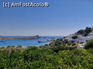 [P39] Lindos, vedere de pe șosea. » foto by maryka
 - 
<span class="allrVoted glyphicon glyphicon-heart hidden" id="av1306122"></span>
<a class="m-l-10 hidden" id="sv1306122" onclick="voting_Foto_DelVot(,1306122,3837)" role="button">șterge vot <span class="glyphicon glyphicon-remove"></span></a>
<a id="v91306122" class=" c-red"  onclick="voting_Foto_SetVot(1306122)" role="button"><span class="glyphicon glyphicon-heart-empty"></span> <b>LIKE</b> = Votează poza</a> <img class="hidden"  id="f1306122W9" src="/imagini/loader.gif" border="0" /><span class="AjErrMes hidden" id="e1306122ErM"></span>