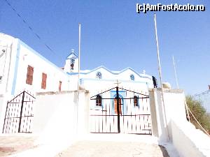 [P45] Biserica mare de lângă castel, Symi.  » foto by maryka
 - 
<span class="allrVoted glyphicon glyphicon-heart hidden" id="av675549"></span>
<a class="m-l-10 hidden" id="sv675549" onclick="voting_Foto_DelVot(,675549,3837)" role="button">șterge vot <span class="glyphicon glyphicon-remove"></span></a>
<a id="v9675549" class=" c-red"  onclick="voting_Foto_SetVot(675549)" role="button"><span class="glyphicon glyphicon-heart-empty"></span> <b>LIKE</b> = Votează poza</a> <img class="hidden"  id="f675549W9" src="/imagini/loader.gif" border="0" /><span class="AjErrMes hidden" id="e675549ErM"></span>