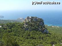[P14] Monolithos, in stanga fortareata venetiana, in drepata biserica Panteleimon » foto by danoradea
 - 
<span class="allrVoted glyphicon glyphicon-heart hidden" id="av26591"></span>
<a class="m-l-10 hidden" id="sv26591" onclick="voting_Foto_DelVot(,26591,3837)" role="button">șterge vot <span class="glyphicon glyphicon-remove"></span></a>
<a id="v926591" class=" c-red"  onclick="voting_Foto_SetVot(26591)" role="button"><span class="glyphicon glyphicon-heart-empty"></span> <b>LIKE</b> = Votează poza</a> <img class="hidden"  id="f26591W9" src="/imagini/loader.gif" border="0" /><span class="AjErrMes hidden" id="e26591ErM"></span>