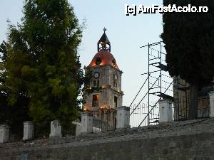 [P29] Turnul cu Ceas din Rodos Town » foto by Maria V.
 - 
<span class="allrVoted glyphicon glyphicon-heart hidden" id="av444913"></span>
<a class="m-l-10 hidden" id="sv444913" onclick="voting_Foto_DelVot(,444913,3837)" role="button">șterge vot <span class="glyphicon glyphicon-remove"></span></a>
<a id="v9444913" class=" c-red"  onclick="voting_Foto_SetVot(444913)" role="button"><span class="glyphicon glyphicon-heart-empty"></span> <b>LIKE</b> = Votează poza</a> <img class="hidden"  id="f444913W9" src="/imagini/loader.gif" border="0" /><span class="AjErrMes hidden" id="e444913ErM"></span>