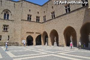 [P03] Castelul Cavalerilor Ioaniti din Rhodos » foto by emafunhouse
 - 
<span class="allrVoted glyphicon glyphicon-heart hidden" id="av537970"></span>
<a class="m-l-10 hidden" id="sv537970" onclick="voting_Foto_DelVot(,537970,3837)" role="button">șterge vot <span class="glyphicon glyphicon-remove"></span></a>
<a id="v9537970" class=" c-red"  onclick="voting_Foto_SetVot(537970)" role="button"><span class="glyphicon glyphicon-heart-empty"></span> <b>LIKE</b> = Votează poza</a> <img class="hidden"  id="f537970W9" src="/imagini/loader.gif" border="0" /><span class="AjErrMes hidden" id="e537970ErM"></span>