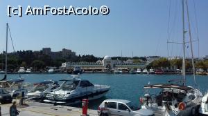 [P14] Rhodos Town din portul Mandraki: Nea Agora şi Palatul Marelui Maestru în depărtare » foto by irinad
 - 
<span class="allrVoted glyphicon glyphicon-heart hidden" id="av1015005"></span>
<a class="m-l-10 hidden" id="sv1015005" onclick="voting_Foto_DelVot(,1015005,3837)" role="button">șterge vot <span class="glyphicon glyphicon-remove"></span></a>
<a id="v91015005" class=" c-red"  onclick="voting_Foto_SetVot(1015005)" role="button"><span class="glyphicon glyphicon-heart-empty"></span> <b>LIKE</b> = Votează poza</a> <img class="hidden"  id="f1015005W9" src="/imagini/loader.gif" border="0" /><span class="AjErrMes hidden" id="e1015005ErM"></span>