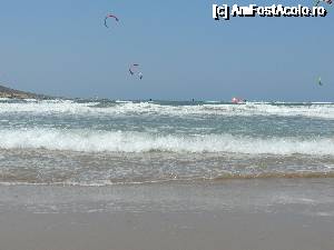 [P03] Valuri si surferi in Egee iar la 300 de metrii...  » foto by claudiu 71
 - 
<span class="allrVoted glyphicon glyphicon-heart hidden" id="av690029"></span>
<a class="m-l-10 hidden" id="sv690029" onclick="voting_Foto_DelVot(,690029,3837)" role="button">șterge vot <span class="glyphicon glyphicon-remove"></span></a>
<a id="v9690029" class=" c-red"  onclick="voting_Foto_SetVot(690029)" role="button"><span class="glyphicon glyphicon-heart-empty"></span> <b>LIKE</b> = Votează poza</a> <img class="hidden"  id="f690029W9" src="/imagini/loader.gif" border="0" /><span class="AjErrMes hidden" id="e690029ErM"></span>