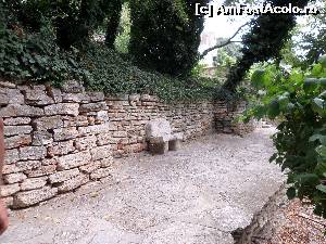 [P13] Bancuta pe terasele de piatra ce duc spre str. Peyo Yavorov » foto by kikiritzi
 - 
<span class="allrVoted glyphicon glyphicon-heart hidden" id="av586169"></span>
<a class="m-l-10 hidden" id="sv586169" onclick="voting_Foto_DelVot(,586169,3839)" role="button">șterge vot <span class="glyphicon glyphicon-remove"></span></a>
<a id="v9586169" class=" c-red"  onclick="voting_Foto_SetVot(586169)" role="button"><span class="glyphicon glyphicon-heart-empty"></span> <b>LIKE</b> = Votează poza</a> <img class="hidden"  id="f586169W9" src="/imagini/loader.gif" border="0" /><span class="AjErrMes hidden" id="e586169ErM"></span>