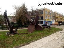 [P12] Ancore si elice in centrul localitatii Sabla » foto by pepsi70ro
 - 
<span class="allrVoted glyphicon glyphicon-heart hidden" id="av171912"></span>
<a class="m-l-10 hidden" id="sv171912" onclick="voting_Foto_DelVot(,171912,3839)" role="button">șterge vot <span class="glyphicon glyphicon-remove"></span></a>
<a id="v9171912" class=" c-red"  onclick="voting_Foto_SetVot(171912)" role="button"><span class="glyphicon glyphicon-heart-empty"></span> <b>LIKE</b> = Votează poza</a> <img class="hidden"  id="f171912W9" src="/imagini/loader.gif" border="0" /><span class="AjErrMes hidden" id="e171912ErM"></span>