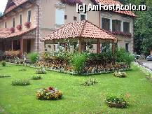 [P10] o vila frumoasa din statiune » foto by inutiu
 - 
<span class="allrVoted glyphicon glyphicon-heart hidden" id="av310132"></span>
<a class="m-l-10 hidden" id="sv310132" onclick="voting_Foto_DelVot(,310132,3841)" role="button">șterge vot <span class="glyphicon glyphicon-remove"></span></a>
<a id="v9310132" class=" c-red"  onclick="voting_Foto_SetVot(310132)" role="button"><span class="glyphicon glyphicon-heart-empty"></span> <b>LIKE</b> = Votează poza</a> <img class="hidden"  id="f310132W9" src="/imagini/loader.gif" border="0" /><span class="AjErrMes hidden" id="e310132ErM"></span>