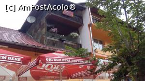 [P17] Vila Restaurant Tanamera » foto by Marcumandru
 - 
<span class="allrVoted glyphicon glyphicon-heart hidden" id="av971294"></span>
<a class="m-l-10 hidden" id="sv971294" onclick="voting_Foto_DelVot(,971294,3841)" role="button">șterge vot <span class="glyphicon glyphicon-remove"></span></a>
<a id="v9971294" class=" c-red"  onclick="voting_Foto_SetVot(971294)" role="button"><span class="glyphicon glyphicon-heart-empty"></span> <b>LIKE</b> = Votează poza</a> <img class="hidden"  id="f971294W9" src="/imagini/loader.gif" border="0" /><span class="AjErrMes hidden" id="e971294ErM"></span>