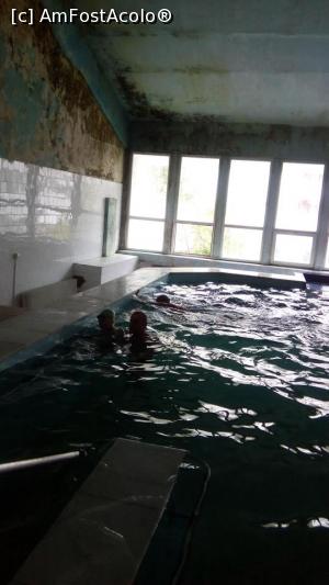 [P07] Piscina » foto by Marcumandru
 - 
<span class="allrVoted glyphicon glyphicon-heart hidden" id="av971284"></span>
<a class="m-l-10 hidden" id="sv971284" onclick="voting_Foto_DelVot(,971284,3841)" role="button">șterge vot <span class="glyphicon glyphicon-remove"></span></a>
<a id="v9971284" class=" c-red"  onclick="voting_Foto_SetVot(971284)" role="button"><span class="glyphicon glyphicon-heart-empty"></span> <b>LIKE</b> = Votează poza</a> <img class="hidden"  id="f971284W9" src="/imagini/loader.gif" border="0" /><span class="AjErrMes hidden" id="e971284ErM"></span>