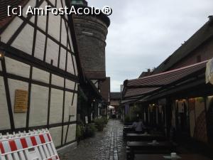 [P09] Nuremberg - Aici gasim terase si mici magazine de suveniruri » foto by mishu
 - 
<span class="allrVoted glyphicon glyphicon-heart hidden" id="av1172929"></span>
<a class="m-l-10 hidden" id="sv1172929" onclick="voting_Foto_DelVot(,1172929,3842)" role="button">șterge vot <span class="glyphicon glyphicon-remove"></span></a>
<a id="v91172929" class=" c-red"  onclick="voting_Foto_SetVot(1172929)" role="button"><span class="glyphicon glyphicon-heart-empty"></span> <b>LIKE</b> = Votează poza</a> <img class="hidden"  id="f1172929W9" src="/imagini/loader.gif" border="0" /><span class="AjErrMes hidden" id="e1172929ErM"></span>
