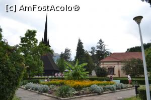 [P12] Parc, in fundal biserica de lemn » foto by AZE
 - 
<span class="allrVoted glyphicon glyphicon-heart hidden" id="av774189"></span>
<a class="m-l-10 hidden" id="sv774189" onclick="voting_Foto_DelVot(,774189,3846)" role="button">șterge vot <span class="glyphicon glyphicon-remove"></span></a>
<a id="v9774189" class=" c-red"  onclick="voting_Foto_SetVot(774189)" role="button"><span class="glyphicon glyphicon-heart-empty"></span> <b>LIKE</b> = Votează poza</a> <img class="hidden"  id="f774189W9" src="/imagini/loader.gif" border="0" /><span class="AjErrMes hidden" id="e774189ErM"></span>
