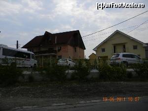 [P11] Pensiunea Perla, Băile Felix.  » foto by bogumil
 - 
<span class="allrVoted glyphicon glyphicon-heart hidden" id="av671084"></span>
<a class="m-l-10 hidden" id="sv671084" onclick="voting_Foto_DelVot(,671084,3846)" role="button">șterge vot <span class="glyphicon glyphicon-remove"></span></a>
<a id="v9671084" class=" c-red"  onclick="voting_Foto_SetVot(671084)" role="button"><span class="glyphicon glyphicon-heart-empty"></span> <b>LIKE</b> = Votează poza</a> <img class="hidden"  id="f671084W9" src="/imagini/loader.gif" border="0" /><span class="AjErrMes hidden" id="e671084ErM"></span>