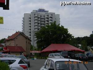 [P24] Hotel Internaţional Băile Felix.  » foto by bogumil
 - 
<span class="allrVoted glyphicon glyphicon-heart hidden" id="av671120"></span>
<a class="m-l-10 hidden" id="sv671120" onclick="voting_Foto_DelVot(,671120,3846)" role="button">șterge vot <span class="glyphicon glyphicon-remove"></span></a>
<a id="v9671120" class=" c-red"  onclick="voting_Foto_SetVot(671120)" role="button"><span class="glyphicon glyphicon-heart-empty"></span> <b>LIKE</b> = Votează poza</a> <img class="hidden"  id="f671120W9" src="/imagini/loader.gif" border="0" /><span class="AjErrMes hidden" id="e671120ErM"></span>