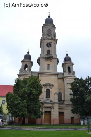 [P01] biserica romano catolica Olosig » foto by AZE
 - 
<span class="allrVoted glyphicon glyphicon-heart hidden" id="av774905"></span>
<a class="m-l-10 hidden" id="sv774905" onclick="voting_Foto_DelVot(,774905,3848)" role="button">șterge vot <span class="glyphicon glyphicon-remove"></span></a>
<a id="v9774905" class=" c-red"  onclick="voting_Foto_SetVot(774905)" role="button"><span class="glyphicon glyphicon-heart-empty"></span> <b>LIKE</b> = Votează poza</a> <img class="hidden"  id="f774905W9" src="/imagini/loader.gif" border="0" /><span class="AjErrMes hidden" id="e774905ErM"></span>