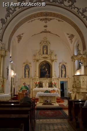 [P18] Biserica Ursulinelor interior » foto by AZE
 - 
<span class="allrVoted glyphicon glyphicon-heart hidden" id="av774922"></span>
<a class="m-l-10 hidden" id="sv774922" onclick="voting_Foto_DelVot(,774922,3848)" role="button">șterge vot <span class="glyphicon glyphicon-remove"></span></a>
<a id="v9774922" class=" c-red"  onclick="voting_Foto_SetVot(774922)" role="button"><span class="glyphicon glyphicon-heart-empty"></span> <b>LIKE</b> = Votează poza</a> <img class="hidden"  id="f774922W9" src="/imagini/loader.gif" border="0" /><span class="AjErrMes hidden" id="e774922ErM"></span>