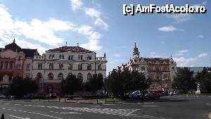 [P25] Oradea - Piața Ferdinand » foto by Nicu Teusdea
 - 
<span class="allrVoted glyphicon glyphicon-heart hidden" id="av403476"></span>
<a class="m-l-10 hidden" id="sv403476" onclick="voting_Foto_DelVot(,403476,3848)" role="button">șterge vot <span class="glyphicon glyphicon-remove"></span></a>
<a id="v9403476" class=" c-red"  onclick="voting_Foto_SetVot(403476)" role="button"><span class="glyphicon glyphicon-heart-empty"></span> <b>LIKE</b> = Votează poza</a> <img class="hidden"  id="f403476W9" src="/imagini/loader.gif" border="0" /><span class="AjErrMes hidden" id="e403476ErM"></span>