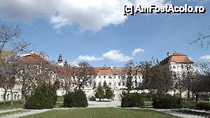 [P21] Oradea - Palatul Baroc cel mai mare palat in stil baroc de teritoriul Romaniei, fost sediu al Muzeului Țarii Crișurilor » foto by Nicu Teusdea
 - 
<span class="allrVoted glyphicon glyphicon-heart hidden" id="av480044"></span>
<a class="m-l-10 hidden" id="sv480044" onclick="voting_Foto_DelVot(,480044,3848)" role="button">șterge vot <span class="glyphicon glyphicon-remove"></span></a>
<a id="v9480044" class=" c-red"  onclick="voting_Foto_SetVot(480044)" role="button"><span class="glyphicon glyphicon-heart-empty"></span> <b>LIKE</b> = Votează poza</a> <img class="hidden"  id="f480044W9" src="/imagini/loader.gif" border="0" /><span class="AjErrMes hidden" id="e480044ErM"></span>