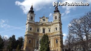 [P22] Oradea - basilica romano- catolica de langa palatul Baroc, impreuna cu sirul Canonicilor formeaza un complex monumetal de arta baroca » foto by Nicu Teusdea
 - 
<span class="allrVoted glyphicon glyphicon-heart hidden" id="av480045"></span>
<a class="m-l-10 hidden" id="sv480045" onclick="voting_Foto_DelVot(,480045,3848)" role="button">șterge vot <span class="glyphicon glyphicon-remove"></span></a>
<a id="v9480045" class=" c-red"  onclick="voting_Foto_SetVot(480045)" role="button"><span class="glyphicon glyphicon-heart-empty"></span> <b>LIKE</b> = Votează poza</a> <img class="hidden"  id="f480045W9" src="/imagini/loader.gif" border="0" /><span class="AjErrMes hidden" id="e480045ErM"></span>