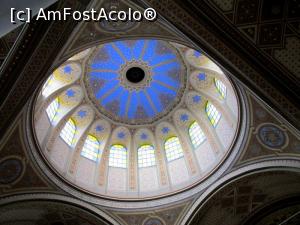 [P08] Cupola din Sinagoga Sion » foto by simplegirl
 - 
<span class="allrVoted glyphicon glyphicon-heart hidden" id="av972016"></span>
<a class="m-l-10 hidden" id="sv972016" onclick="voting_Foto_DelVot(,972016,3848)" role="button">șterge vot <span class="glyphicon glyphicon-remove"></span></a>
<a id="v9972016" class=" c-red"  onclick="voting_Foto_SetVot(972016)" role="button"><span class="glyphicon glyphicon-heart-empty"></span> <b>LIKE</b> = Votează poza</a> <img class="hidden"  id="f972016W9" src="/imagini/loader.gif" border="0" /><span class="AjErrMes hidden" id="e972016ErM"></span>