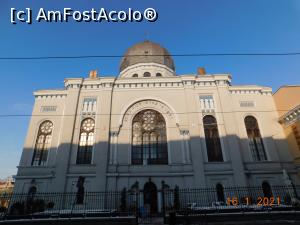 [P37] Sinagoga Sion, vedere frontală » foto by irinad
 - 
<span class="allrVoted glyphicon glyphicon-heart hidden" id="av1219200"></span>
<a class="m-l-10 hidden" id="sv1219200" onclick="voting_Foto_DelVot(,1219200,3848)" role="button">șterge vot <span class="glyphicon glyphicon-remove"></span></a>
<a id="v91219200" class=" c-red"  onclick="voting_Foto_SetVot(1219200)" role="button"><span class="glyphicon glyphicon-heart-empty"></span> <b>LIKE</b> = Votează poza</a> <img class="hidden"  id="f1219200W9" src="/imagini/loader.gif" border="0" /><span class="AjErrMes hidden" id="e1219200ErM"></span>