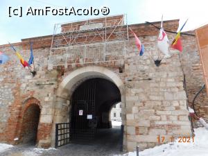[P50] Intrarea de Vest în Cetatea Oradea » foto by irinad
 - 
<span class="allrVoted glyphicon glyphicon-heart hidden" id="av1219213"></span>
<a class="m-l-10 hidden" id="sv1219213" onclick="voting_Foto_DelVot(,1219213,3848)" role="button">șterge vot <span class="glyphicon glyphicon-remove"></span></a>
<a id="v91219213" class=" c-red"  onclick="voting_Foto_SetVot(1219213)" role="button"><span class="glyphicon glyphicon-heart-empty"></span> <b>LIKE</b> = Votează poza</a> <img class="hidden"  id="f1219213W9" src="/imagini/loader.gif" border="0" /><span class="AjErrMes hidden" id="e1219213ErM"></span>