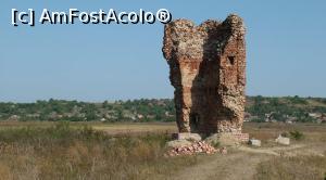 [P02] Cetatea Adrian » foto by Marcumandru
 - 
<span class="allrVoted glyphicon glyphicon-heart hidden" id="av945876"></span>
<a class="m-l-10 hidden" id="sv945876" onclick="voting_Foto_DelVot(,945876,3848)" role="button">șterge vot <span class="glyphicon glyphicon-remove"></span></a>
<a id="v9945876" class=" c-red"  onclick="voting_Foto_SetVot(945876)" role="button"><span class="glyphicon glyphicon-heart-empty"></span> <b>LIKE</b> = Votează poza</a> <img class="hidden"  id="f945876W9" src="/imagini/loader.gif" border="0" /><span class="AjErrMes hidden" id="e945876ErM"></span>