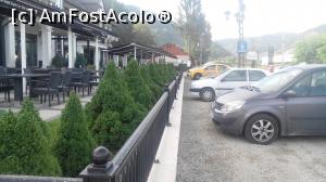 [P04] Parcarea din fata hotelului » foto by dorgo
 - 
<span class="allrVoted glyphicon glyphicon-heart hidden" id="av1132164"></span>
<a class="m-l-10 hidden" id="sv1132164" onclick="voting_Foto_DelVot(,1132164,3852)" role="button">șterge vot <span class="glyphicon glyphicon-remove"></span></a>
<a id="v91132164" class=" c-red"  onclick="voting_Foto_SetVot(1132164)" role="button"><span class="glyphicon glyphicon-heart-empty"></span> <b>LIKE</b> = Votează poza</a> <img class="hidden"  id="f1132164W9" src="/imagini/loader.gif" border="0" /><span class="AjErrMes hidden" id="e1132164ErM"></span>