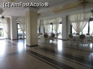 [P17] O PRIVIRE SPRE RESTAURANT » foto by Michi
 - 
<span class="allrVoted glyphicon glyphicon-heart hidden" id="av1003553"></span>
<a class="m-l-10 hidden" id="sv1003553" onclick="voting_Foto_DelVot(,1003553,3852)" role="button">șterge vot <span class="glyphicon glyphicon-remove"></span></a>
<a id="v91003553" class=" c-red"  onclick="voting_Foto_SetVot(1003553)" role="button"><span class="glyphicon glyphicon-heart-empty"></span> <b>LIKE</b> = Votează poza</a> <img class="hidden"  id="f1003553W9" src="/imagini/loader.gif" border="0" /><span class="AjErrMes hidden" id="e1003553ErM"></span>