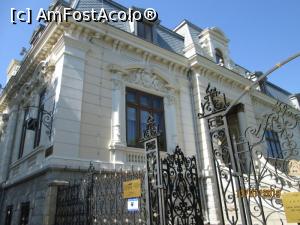 [P02] Casa văzută din stradă » foto by Zoazore
 - 
<span class="allrVoted glyphicon glyphicon-heart hidden" id="av1119789"></span>
<a class="m-l-10 hidden" id="sv1119789" onclick="voting_Foto_DelVot(,1119789,3854)" role="button">șterge vot <span class="glyphicon glyphicon-remove"></span></a>
<a id="v91119789" class=" c-red"  onclick="voting_Foto_SetVot(1119789)" role="button"><span class="glyphicon glyphicon-heart-empty"></span> <b>LIKE</b> = Votează poza</a> <img class="hidden"  id="f1119789W9" src="/imagini/loader.gif" border="0" /><span class="AjErrMes hidden" id="e1119789ErM"></span>