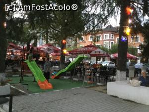 [P33] Slanic Prahova - Locul de joaca al unei terase » foto by mishu
 - 
<span class="allrVoted glyphicon glyphicon-heart hidden" id="av921947"></span>
<a class="m-l-10 hidden" id="sv921947" onclick="voting_Foto_DelVot(,921947,3878)" role="button">șterge vot <span class="glyphicon glyphicon-remove"></span></a>
<a id="v9921947" class=" c-red"  onclick="voting_Foto_SetVot(921947)" role="button"><span class="glyphicon glyphicon-heart-empty"></span> <b>LIKE</b> = Votează poza</a> <img class="hidden"  id="f921947W9" src="/imagini/loader.gif" border="0" /><span class="AjErrMes hidden" id="e921947ErM"></span>