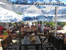 [P23] La intrare, sunt cateva restaurante la care se mananca bine » foto by dorgo
 - 
<span class="allrVoted glyphicon glyphicon-heart hidden" id="av110836"></span>
<a class="m-l-10 hidden" id="sv110836" onclick="voting_Foto_DelVot(,110836,3878)" role="button">șterge vot <span class="glyphicon glyphicon-remove"></span></a>
<a id="v9110836" class=" c-red"  onclick="voting_Foto_SetVot(110836)" role="button"><span class="glyphicon glyphicon-heart-empty"></span> <b>LIKE</b> = Votează poza</a> <img class="hidden"  id="f110836W9" src="/imagini/loader.gif" border="0" /><span class="AjErrMes hidden" id="e110836ErM"></span>