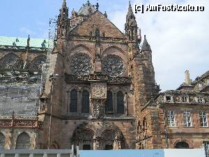 [P13] Strasbourg. Catedrala Notre Dame, la lumina zilei, portalul dublu al orologiului.  » foto by doina_c24
 - 
<span class="allrVoted glyphicon glyphicon-heart hidden" id="av392185"></span>
<a class="m-l-10 hidden" id="sv392185" onclick="voting_Foto_DelVot(,392185,3883)" role="button">șterge vot <span class="glyphicon glyphicon-remove"></span></a>
<a id="v9392185" class=" c-red"  onclick="voting_Foto_SetVot(392185)" role="button"><span class="glyphicon glyphicon-heart-empty"></span> <b>LIKE</b> = Votează poza</a> <img class="hidden"  id="f392185W9" src="/imagini/loader.gif" border="0" /><span class="AjErrMes hidden" id="e392185ErM"></span>