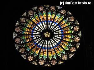 [P19] Strasbourg. Catedrala Notre Dame, rozeta cu cele 16 petale.  » foto by doina_c24
 - 
<span class="allrVoted glyphicon glyphicon-heart hidden" id="av392195"></span>
<a class="m-l-10 hidden" id="sv392195" onclick="voting_Foto_DelVot(,392195,3883)" role="button">șterge vot <span class="glyphicon glyphicon-remove"></span></a>
<a id="v9392195" class=" c-red"  onclick="voting_Foto_SetVot(392195)" role="button"><span class="glyphicon glyphicon-heart-empty"></span> <b>LIKE</b> = Votează poza</a> <img class="hidden"  id="f392195W9" src="/imagini/loader.gif" border="0" /><span class="AjErrMes hidden" id="e392195ErM"></span>
