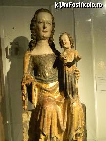 [P39] Strasbourg. Muzeul Oeuvre Notre-Dame - sculptură în lemn.  » foto by doina_c24
 - 
<span class="allrVoted glyphicon glyphicon-heart hidden" id="av392335"></span>
<a class="m-l-10 hidden" id="sv392335" onclick="voting_Foto_DelVot(,392335,3883)" role="button">șterge vot <span class="glyphicon glyphicon-remove"></span></a>
<a id="v9392335" class=" c-red"  onclick="voting_Foto_SetVot(392335)" role="button"><span class="glyphicon glyphicon-heart-empty"></span> <b>LIKE</b> = Votează poza</a> <img class="hidden"  id="f392335W9" src="/imagini/loader.gif" border="0" /><span class="AjErrMes hidden" id="e392335ErM"></span>