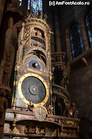 [P18] Catedrala Notre Dame, ceasul astronomic » foto by Muffin2009*
 - 
<span class="allrVoted glyphicon glyphicon-heart hidden" id="av485878"></span>
<a class="m-l-10 hidden" id="sv485878" onclick="voting_Foto_DelVot(,485878,3883)" role="button">șterge vot <span class="glyphicon glyphicon-remove"></span></a>
<a id="v9485878" class=" c-red"  onclick="voting_Foto_SetVot(485878)" role="button"><span class="glyphicon glyphicon-heart-empty"></span> <b>LIKE</b> = Votează poza</a> <img class="hidden"  id="f485878W9" src="/imagini/loader.gif" border="0" /><span class="AjErrMes hidden" id="e485878ErM"></span>