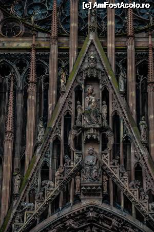 [P08] Catedrala Notre Dame, detaliu fatada » foto by Muffin2009*
 - 
<span class="allrVoted glyphicon glyphicon-heart hidden" id="av485852"></span>
<a class="m-l-10 hidden" id="sv485852" onclick="voting_Foto_DelVot(,485852,3883)" role="button">șterge vot <span class="glyphicon glyphicon-remove"></span></a>
<a id="v9485852" class=" c-red"  onclick="voting_Foto_SetVot(485852)" role="button"><span class="glyphicon glyphicon-heart-empty"></span> <b>LIKE</b> = Votează poza</a> <img class="hidden"  id="f485852W9" src="/imagini/loader.gif" border="0" /><span class="AjErrMes hidden" id="e485852ErM"></span>