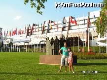 [P01] Strasbourg, in fata Consiliului Europei, intr-o dupa-amiaza de vara fierbinte... » foto by ileanaxperta*
 - 
<span class="allrVoted glyphicon glyphicon-heart hidden" id="av27394"></span>
<a class="m-l-10 hidden" id="sv27394" onclick="voting_Foto_DelVot(,27394,3883)" role="button">șterge vot <span class="glyphicon glyphicon-remove"></span></a>
<a id="v927394" class=" c-red"  onclick="voting_Foto_SetVot(27394)" role="button"><span class="glyphicon glyphicon-heart-empty"></span> <b>LIKE</b> = Votează poza</a> <img class="hidden"  id="f27394W9" src="/imagini/loader.gif" border="0" /><span class="AjErrMes hidden" id="e27394ErM"></span>