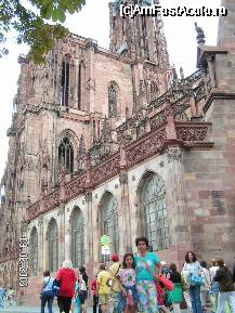 [P11] In fata Catedralei Notre Dame de Strasbourg » foto by ileanaxperta*
 - 
<span class="allrVoted glyphicon glyphicon-heart hidden" id="av27404"></span>
<a class="m-l-10 hidden" id="sv27404" onclick="voting_Foto_DelVot(,27404,3883)" role="button">șterge vot <span class="glyphicon glyphicon-remove"></span></a>
<a id="v927404" class=" c-red"  onclick="voting_Foto_SetVot(27404)" role="button"><span class="glyphicon glyphicon-heart-empty"></span> <b>LIKE</b> = Votează poza</a> <img class="hidden"  id="f27404W9" src="/imagini/loader.gif" border="0" /><span class="AjErrMes hidden" id="e27404ErM"></span>