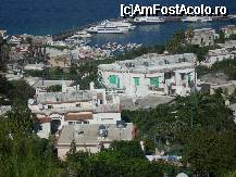 [P22] Vedere de sus din piazzetta asupra Portului Marina Grande » foto by georgiana
 - 
<span class="allrVoted glyphicon glyphicon-heart hidden" id="av28932"></span>
<a class="m-l-10 hidden" id="sv28932" onclick="voting_Foto_DelVot(,28932,3887)" role="button">șterge vot <span class="glyphicon glyphicon-remove"></span></a>
<a id="v928932" class=" c-red"  onclick="voting_Foto_SetVot(28932)" role="button"><span class="glyphicon glyphicon-heart-empty"></span> <b>LIKE</b> = Votează poza</a> <img class="hidden"  id="f28932W9" src="/imagini/loader.gif" border="0" /><span class="AjErrMes hidden" id="e28932ErM"></span>