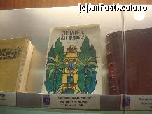 [P01] Vitrina cu carti ...in prim -plan, editia in limba romana » foto by mecut
 - 
<span class="allrVoted glyphicon glyphicon-heart hidden" id="av190370"></span>
<a class="m-l-10 hidden" id="sv190370" onclick="voting_Foto_DelVot(,190370,3887)" role="button">șterge vot <span class="glyphicon glyphicon-remove"></span></a>
<a id="v9190370" class=" c-red"  onclick="voting_Foto_SetVot(190370)" role="button"><span class="glyphicon glyphicon-heart-empty"></span> <b>LIKE</b> = Votează poza</a> <img class="hidden"  id="f190370W9" src="/imagini/loader.gif" border="0" /><span class="AjErrMes hidden" id="e190370ErM"></span>