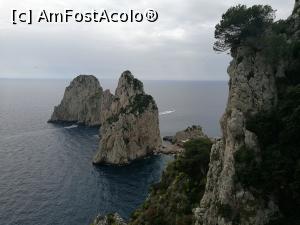 [P24] Din nou Faraglioni » foto by crismis
 - 
<span class="allrVoted glyphicon glyphicon-heart hidden" id="av963860"></span>
<a class="m-l-10 hidden" id="sv963860" onclick="voting_Foto_DelVot(,963860,3887)" role="button">șterge vot <span class="glyphicon glyphicon-remove"></span></a>
<a id="v9963860" class=" c-red"  onclick="voting_Foto_SetVot(963860)" role="button"><span class="glyphicon glyphicon-heart-empty"></span> <b>LIKE</b> = Votează poza</a> <img class="hidden"  id="f963860W9" src="/imagini/loader.gif" border="0" /><span class="AjErrMes hidden" id="e963860ErM"></span>