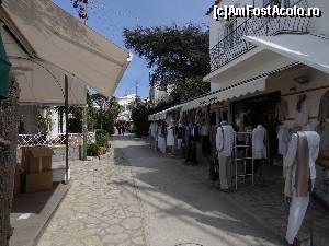 [P17] Centro storico Anacapri » foto by BOGDAN DSN
 - 
<span class="allrVoted glyphicon glyphicon-heart hidden" id="av504420"></span>
<a class="m-l-10 hidden" id="sv504420" onclick="voting_Foto_DelVot(,504420,3887)" role="button">șterge vot <span class="glyphicon glyphicon-remove"></span></a>
<a id="v9504420" class=" c-red"  onclick="voting_Foto_SetVot(504420)" role="button"><span class="glyphicon glyphicon-heart-empty"></span> <b>LIKE</b> = Votează poza</a> <img class="hidden"  id="f504420W9" src="/imagini/loader.gif" border="0" /><span class="AjErrMes hidden" id="e504420ErM"></span>