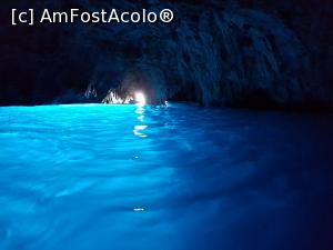 [P08] Grota Albastra, Insula Capri, una din cele mai mari atractii ale insulei.  » foto by Aurici
 - 
<span class="allrVoted glyphicon glyphicon-heart hidden" id="av858209"></span>
<a class="m-l-10 hidden" id="sv858209" onclick="voting_Foto_DelVot(,858209,3887)" role="button">șterge vot <span class="glyphicon glyphicon-remove"></span></a>
<a id="v9858209" class=" c-red"  onclick="voting_Foto_SetVot(858209)" role="button"><span class="glyphicon glyphicon-heart-empty"></span> <b>LIKE</b> = Votează poza</a> <img class="hidden"  id="f858209W9" src="/imagini/loader.gif" border="0" /><span class="AjErrMes hidden" id="e858209ErM"></span>