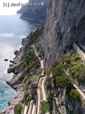 [P04] Capri » foto by MrCod
 - 
<span class="allrVoted glyphicon glyphicon-heart hidden" id="av965742"></span>
<a class="m-l-10 hidden" id="sv965742" onclick="voting_Foto_DelVot(,965742,3887)" role="button">șterge vot <span class="glyphicon glyphicon-remove"></span></a>
<a id="v9965742" class=" c-red"  onclick="voting_Foto_SetVot(965742)" role="button"><span class="glyphicon glyphicon-heart-empty"></span> <b>LIKE</b> = Votează poza</a> <img class="hidden"  id="f965742W9" src="/imagini/loader.gif" border="0" /><span class="AjErrMes hidden" id="e965742ErM"></span>