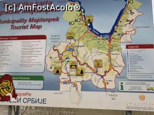 [P03] Una din hartile care se gaseau la locurile de parcare amenajate de pe marginea soselei sarbesti » foto by Dan&Ema
 - 
<span class="allrVoted glyphicon glyphicon-heart hidden" id="av957849"></span>
<a class="m-l-10 hidden" id="sv957849" onclick="voting_Foto_DelVot(,957849,3894)" role="button">șterge vot <span class="glyphicon glyphicon-remove"></span></a>
<a id="v9957849" class=" c-red"  onclick="voting_Foto_SetVot(957849)" role="button"><span class="glyphicon glyphicon-heart-empty"></span> <b>LIKE</b> = Votează poza</a> <img class="hidden"  id="f957849W9" src="/imagini/loader.gif" border="0" /><span class="AjErrMes hidden" id="e957849ErM"></span>